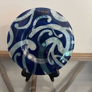 The Art Of Glass Stunning REVITAGLASS Art Glass Hand Crafted Aotearoa plate